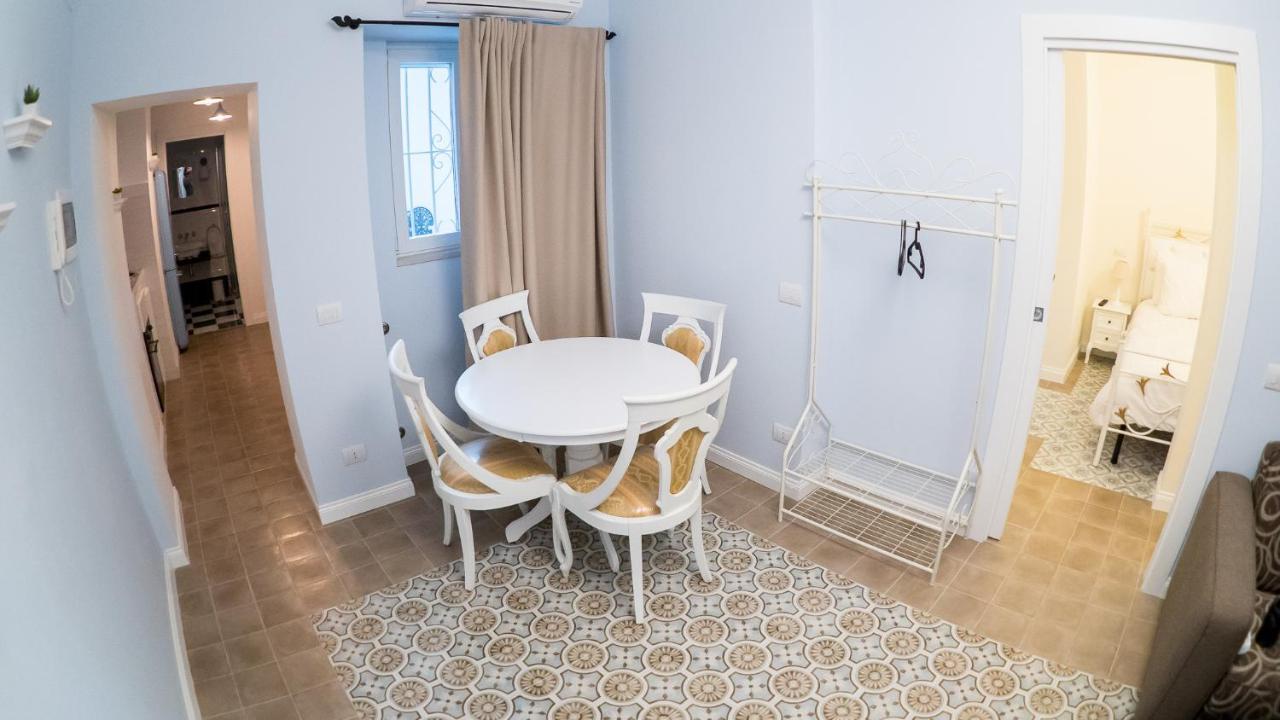 Casa Di Flo Apartment Bari Luaran gambar