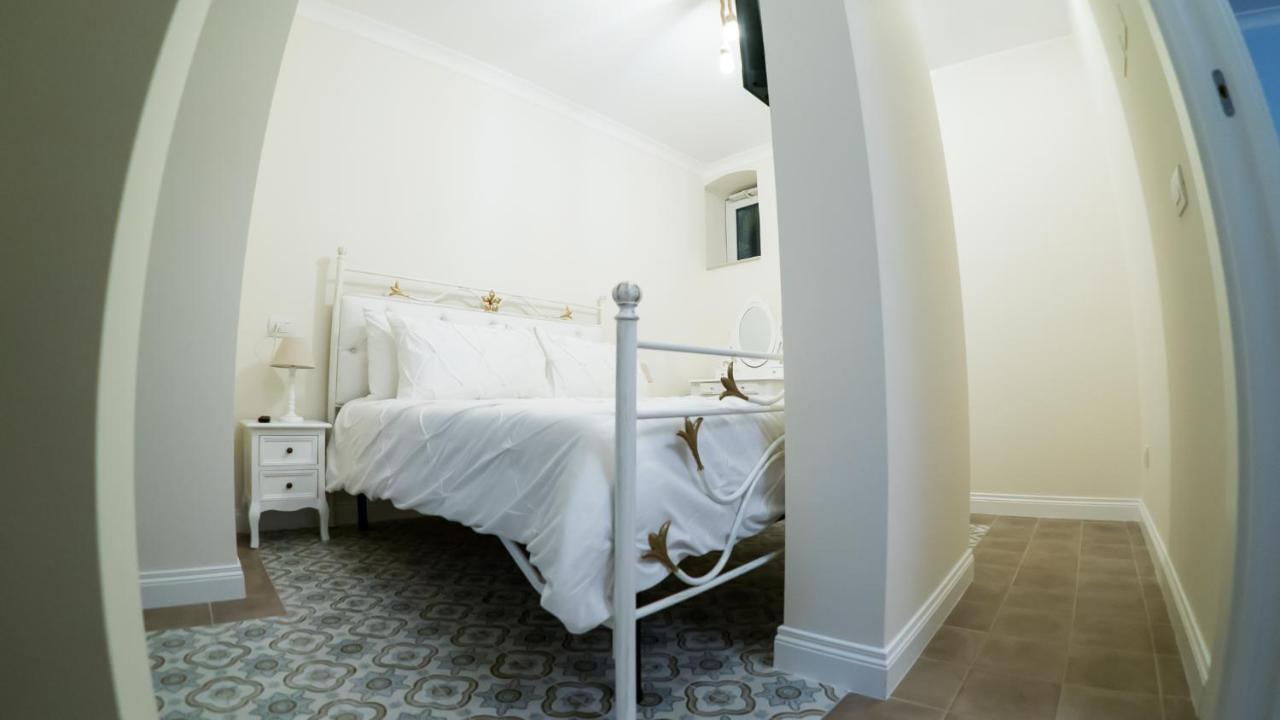 Casa Di Flo Apartment Bari Luaran gambar